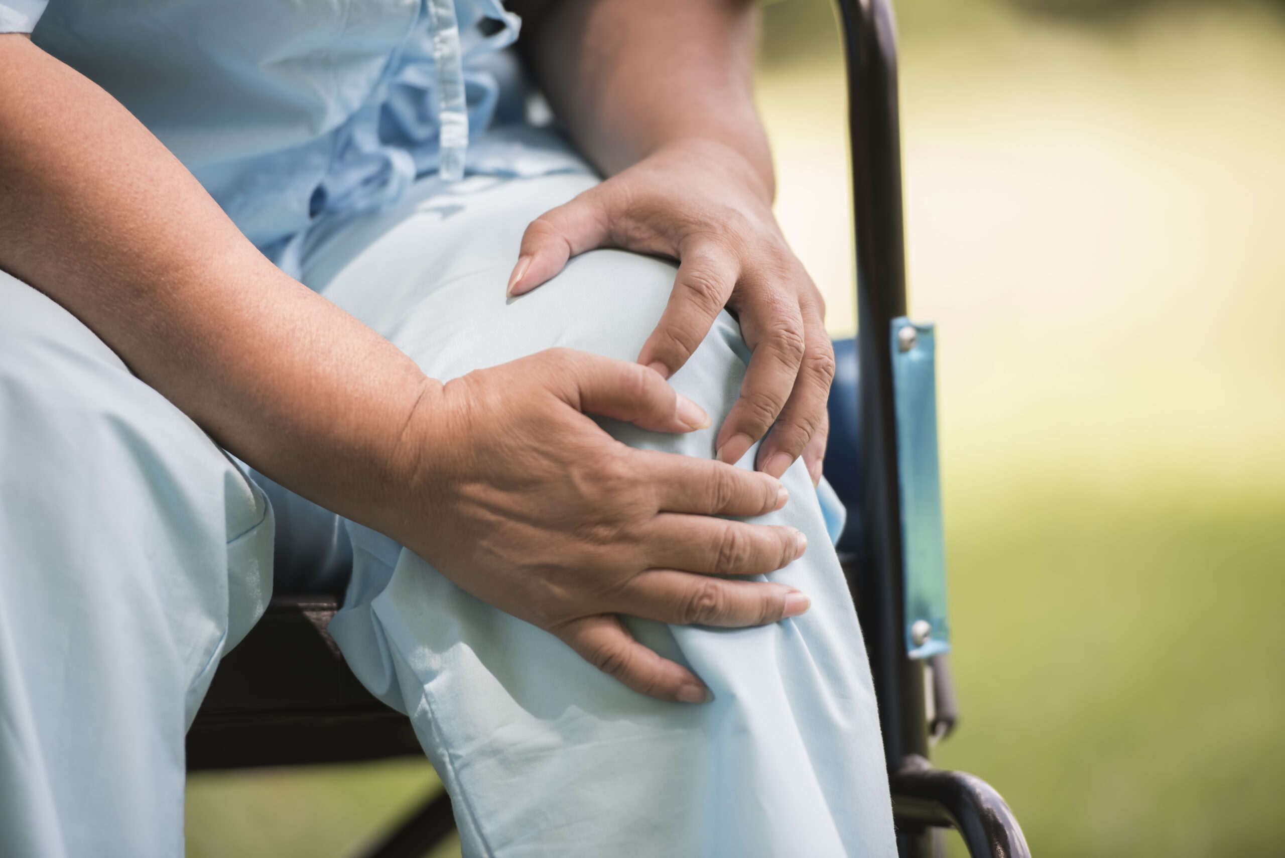 The Truth Behind 5 Common Myths Related to Partial Knee Replacement